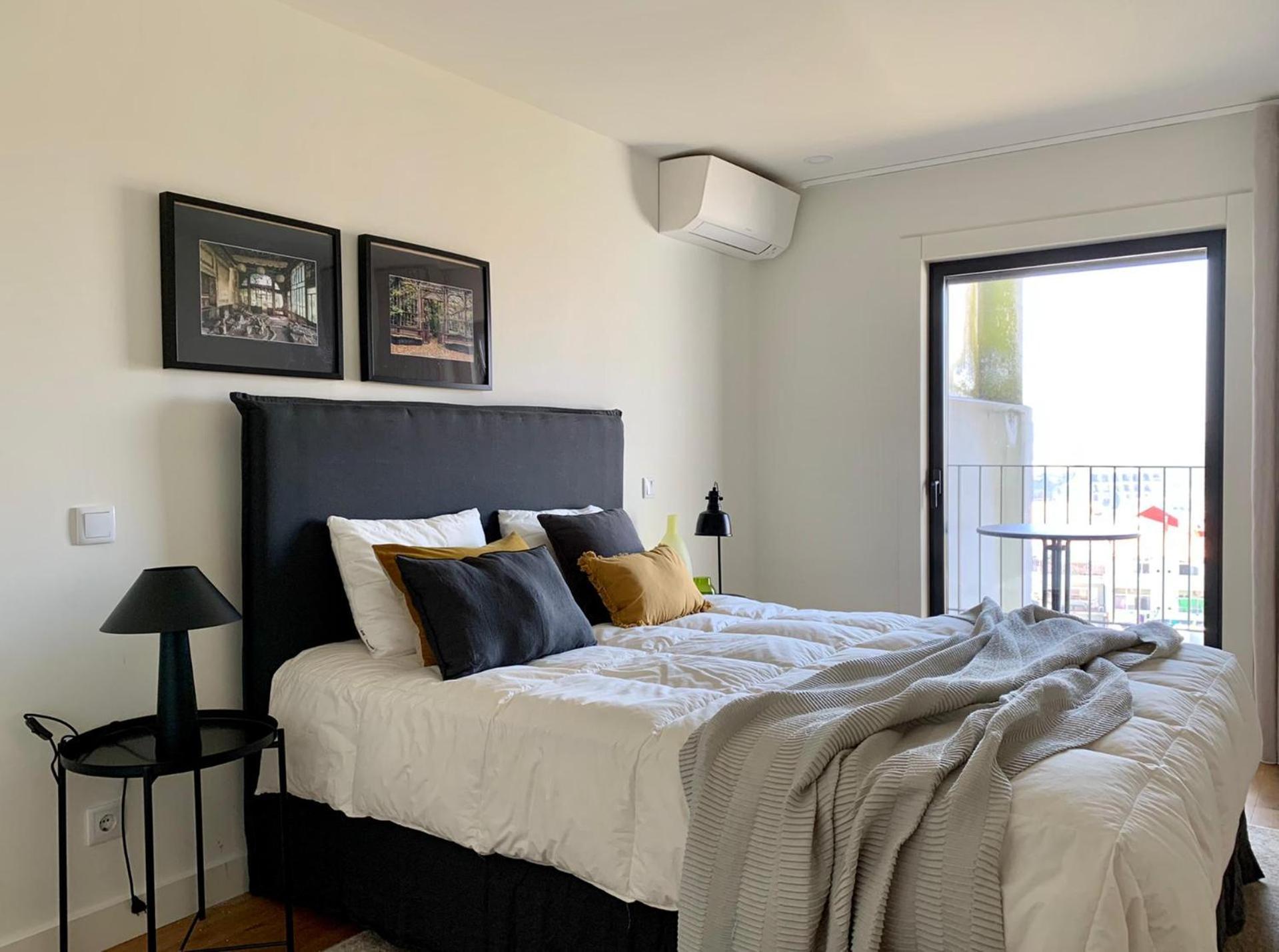 Апартаменты Oporto Chic&Cozy - Batalha II Номер фото
